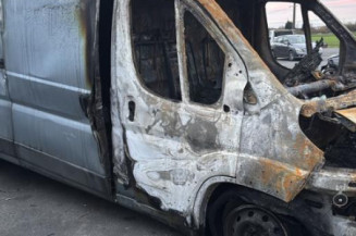 Baguette d'aile arrière droite PEUGEOT BOXER 3