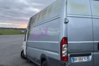 Baguette d'aile arrière droite PEUGEOT BOXER 3