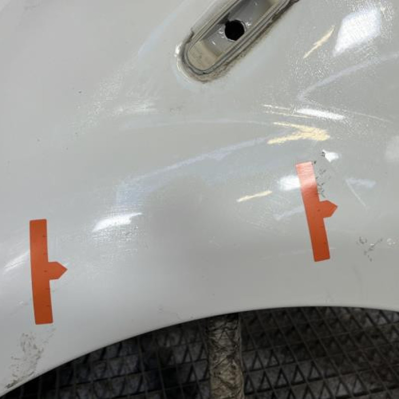 Aile avant gauche FIAT GRANDE PUNTO Photo n°3