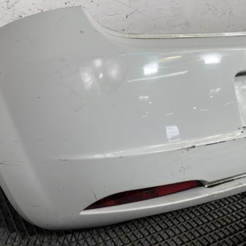 Pare choc arriere FIAT GRANDE PUNTO Photo n°2