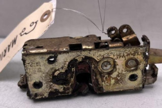 Serrure avant gauche VOLKSWAGEN LT 2 Photo n°1