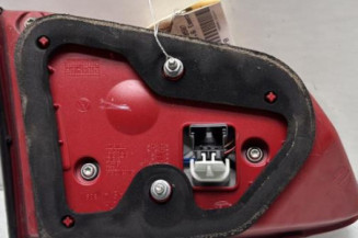 Feu arriere secondaire droit (feux) VOLKSWAGEN PASSAT 6