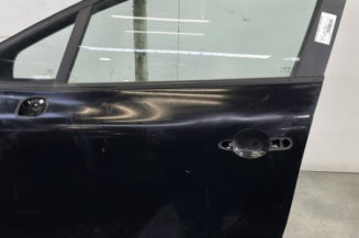 Porte avant gauche RENAULT CLIO 4 Photo n°1