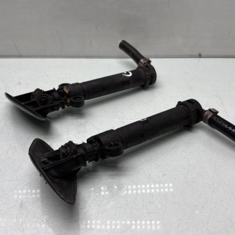 Pompe lave phares RENAULT ESPACE 4 Photo n°3