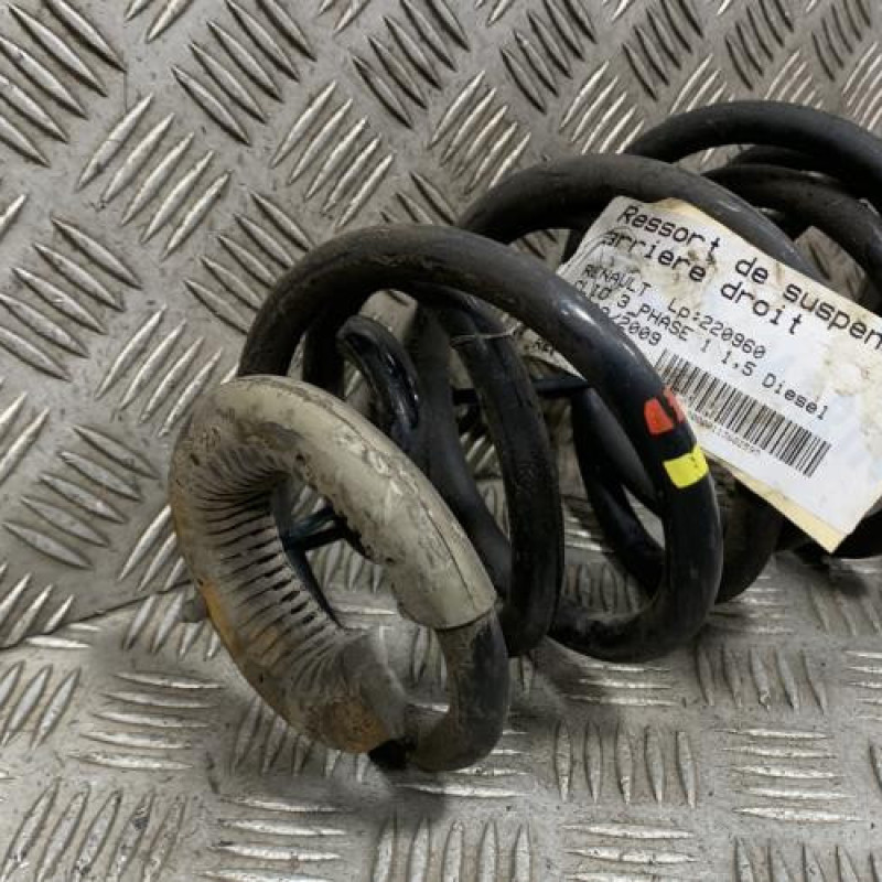 Ressort de suspension arriere gauche RENAULT CLIO 3 Photo n°3