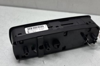 Interrupteur de leve vitre avant gauche MERCEDES CLASSE A 169