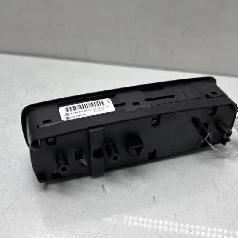 Interrupteur de leve vitre avant gauche MERCEDES CLASSE A 169 Photo n°2