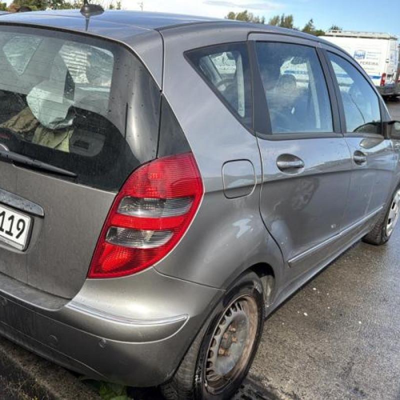 Interrupteur de leve vitre avant gauche MERCEDES CLASSE A 169 Photo n°7