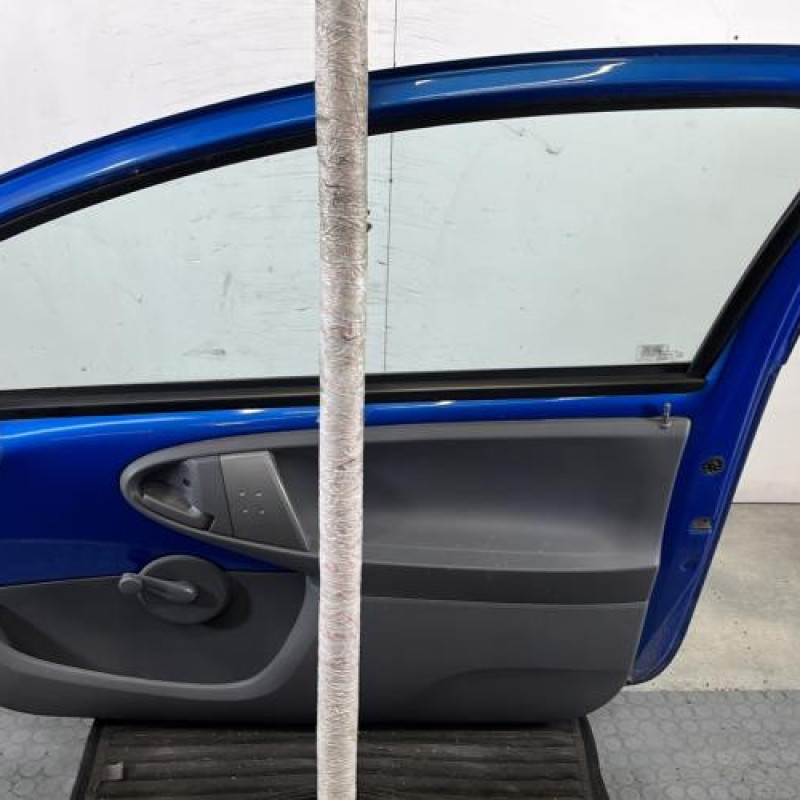 Porte avant droit PEUGEOT 107 Photo n°7