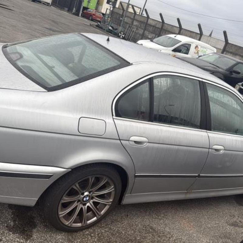 Porte avant gauche BMW SERIE 5 E39 Photo n°14