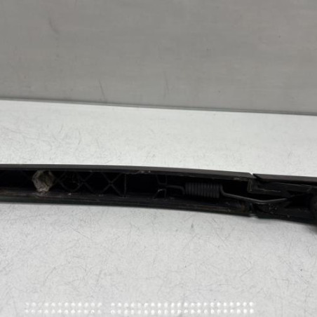 Bras essuie glace arriere PEUGEOT 3008 1