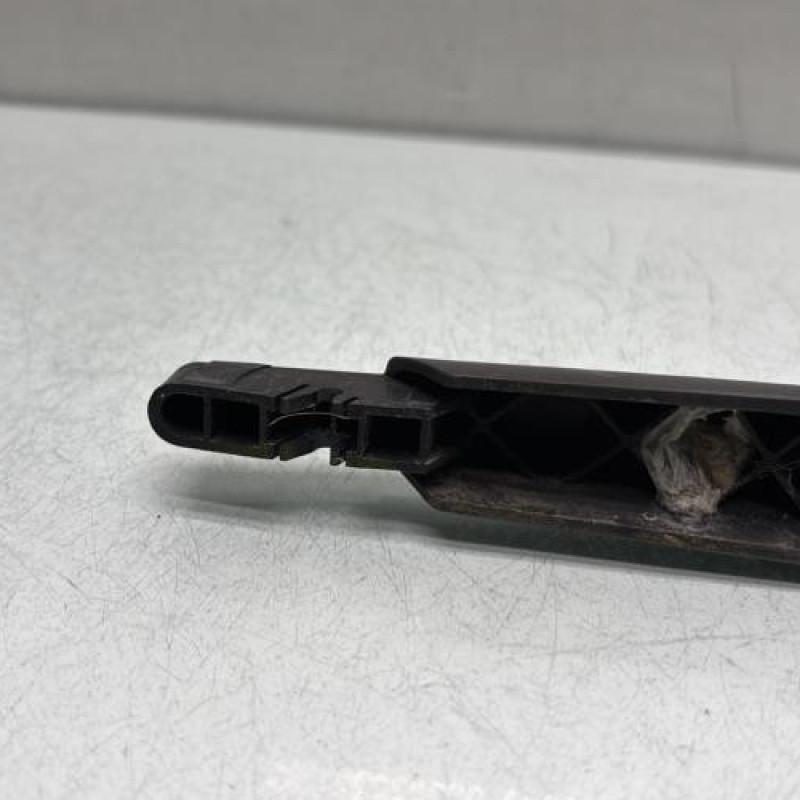 Bras essuie glace arriere PEUGEOT 3008 1 Photo n°3