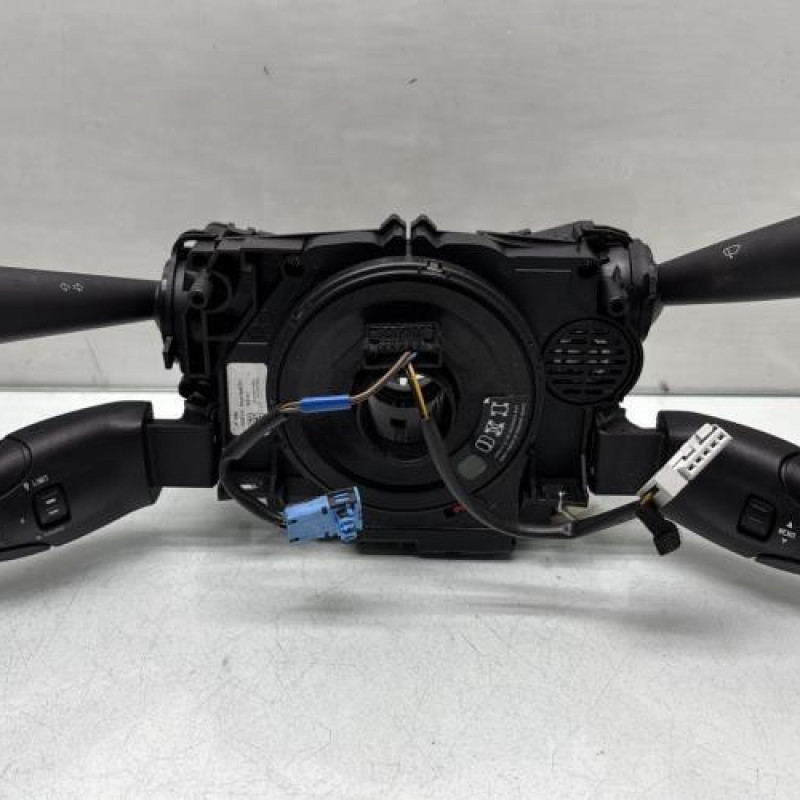 Com (Bloc Contacteur Tournant+Commodo Essuie Glace+Commodo Phare) PEUGEOT 3008 1 Photo n°1