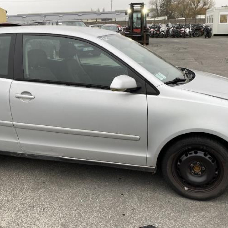 Alternateur VOLKSWAGEN POLO 4 Photo n°10