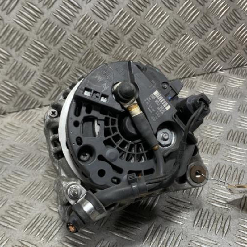 Alternateur VOLKSWAGEN GOLF 6 Photo n°1