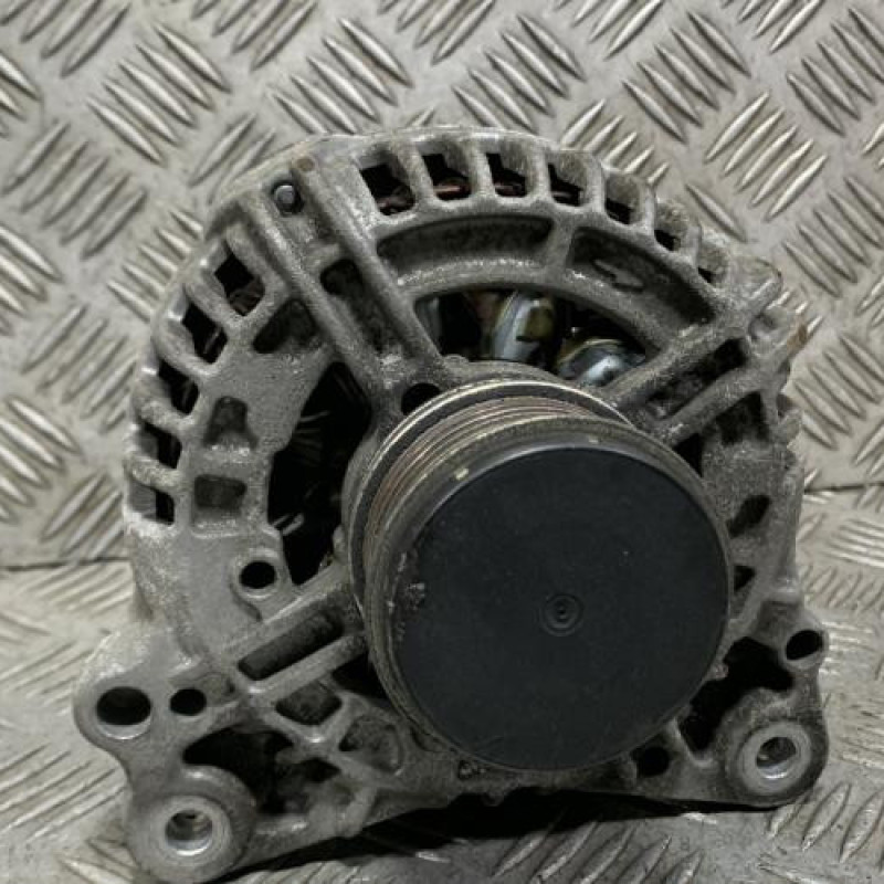 Alternateur VOLKSWAGEN GOLF 6 Photo n°3