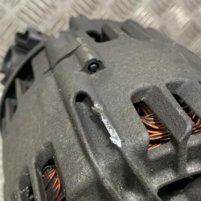 Alternateur CITROEN C3 1 Photo n°4