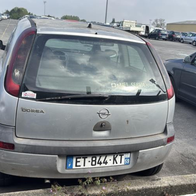 Trappe d'essence OPEL CORSA C Photo n°8