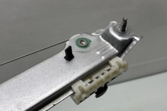 Leve vitre electrique avant droit NISSAN PRIMASTAR 2