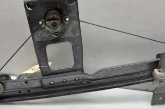 Leve vitre mecanique arriere gauche DACIA SANDERO 1