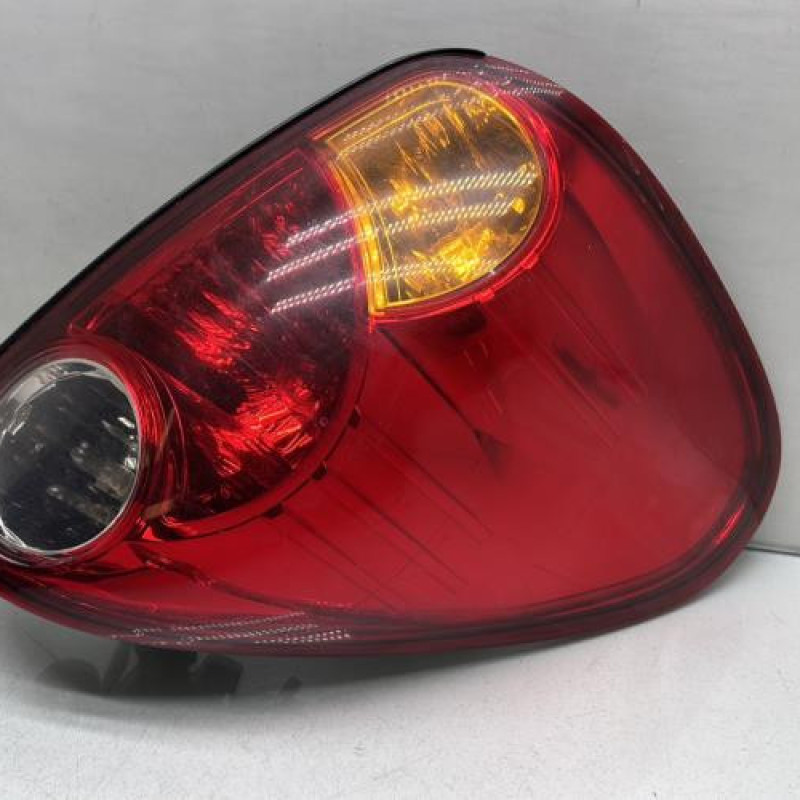 Feu arriere principal droit (feux) MITSUBISHI L 200 3 Photo n°1