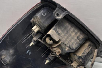 Feu arriere principal droit (feux) MITSUBISHI L 200 3