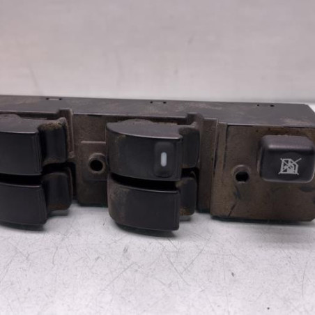 Interrupteur de leve vitre avant gauche MITSUBISHI L 200 3 Photo n°1