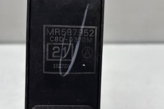 Interrupteur de leve vitre avant gauche MITSUBISHI L 200 3