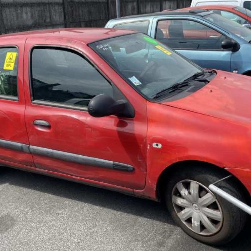 Alternateur RENAULT CLIO 2 CAMPUS Photo n°10