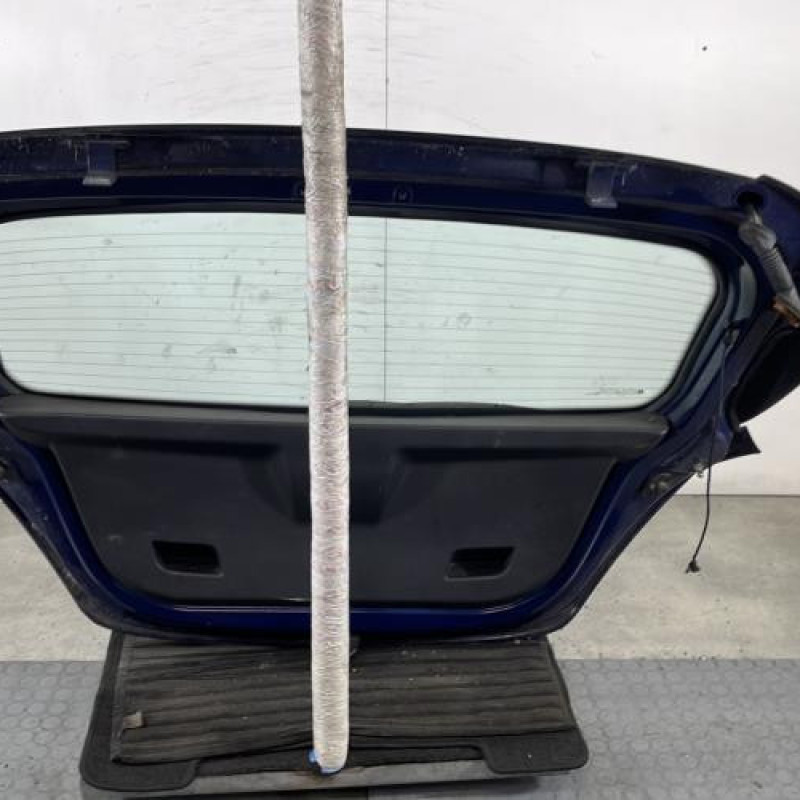 Malle/Hayon arriere OPEL CORSA D Photo n°6