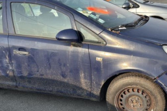 Malle/Hayon arriere OPEL CORSA D