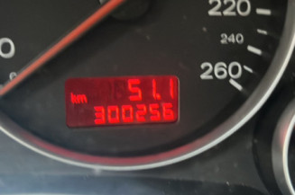 AUDI A4 2 AVANT PHASE 1 BREAK 1.9 TDI - 8V TURBO