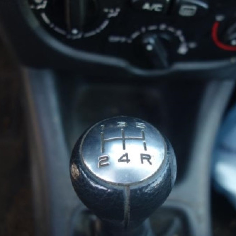 Boite a gants PEUGEOT 206+ Photo n°12