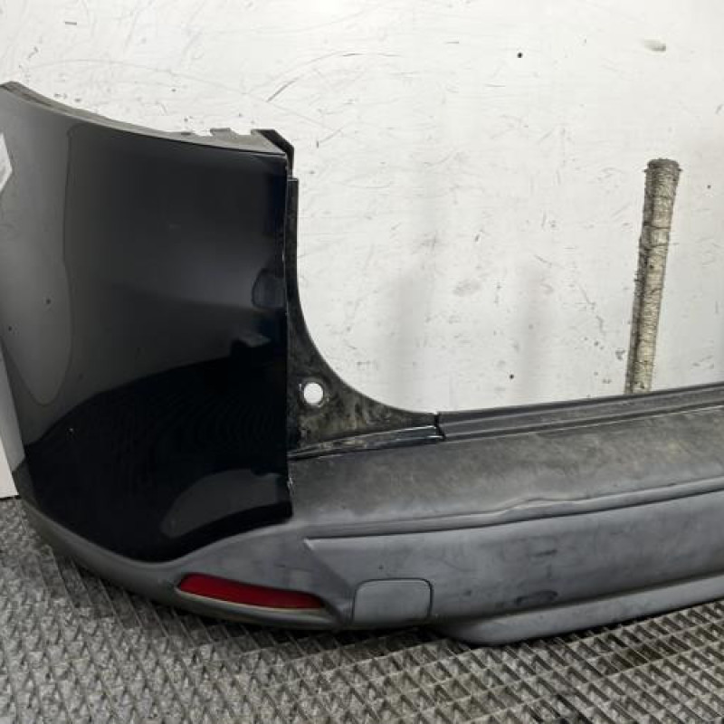 Pare choc arriere RENAULT CLIO 4 Photo n°2