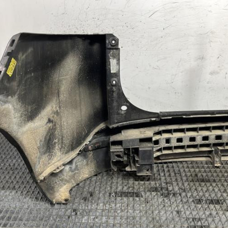 Pare choc arriere RENAULT CLIO 4 Photo n°7