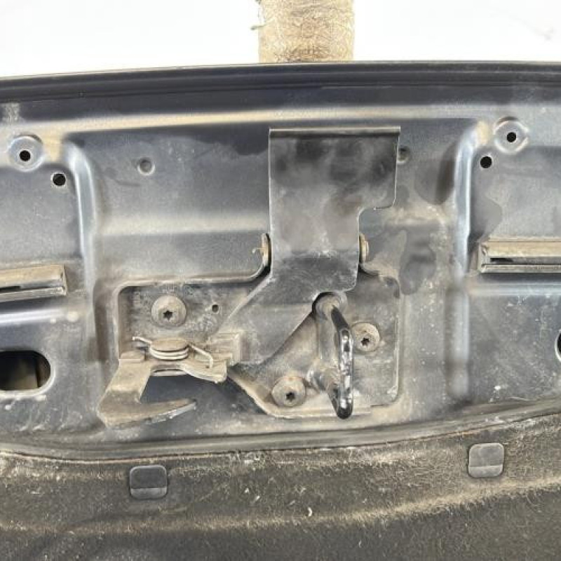 Capot VOLKSWAGEN POLO 4 Photo n°6