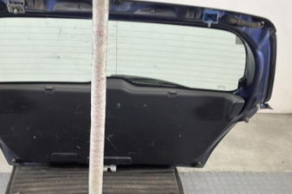 Malle/Hayon arriere SUZUKI SWIFT 3