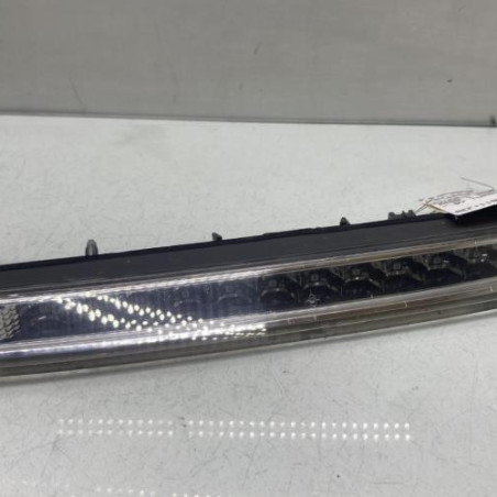 Feu arriere stop central PEUGEOT 2008 1 Photo n°1