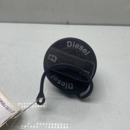 Bouchon de carburant VOLKSWAGEN TOURAN 2 Photo n°1