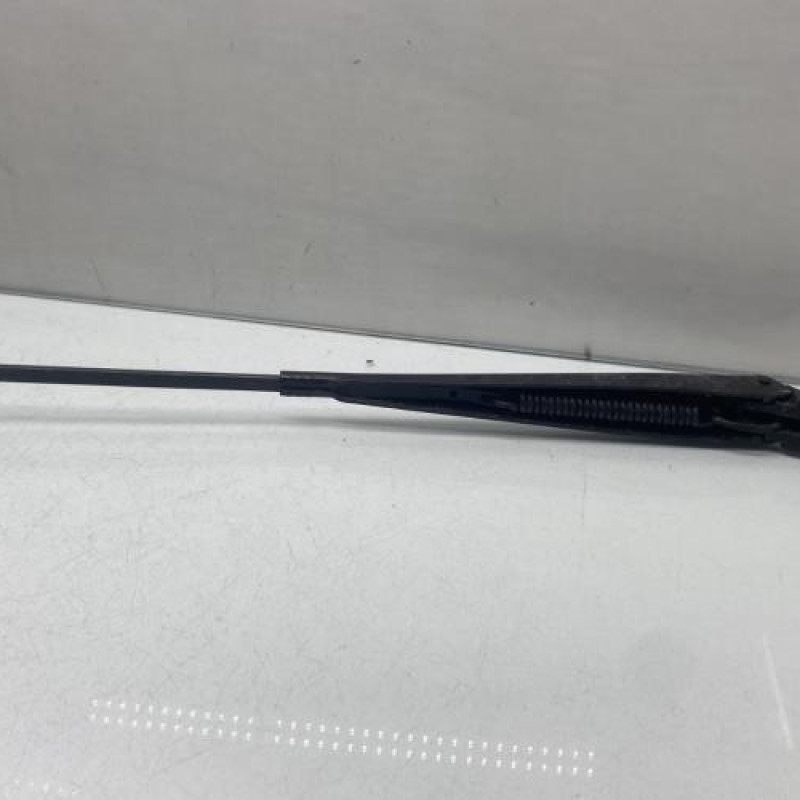 Bras essuie glace avant gauche VOLKSWAGEN TOURAN 2 Photo n°2