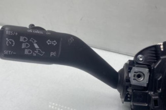 Com (Bloc Contacteur Tournant+Commodo Essuie Glace+Commodo Phare) VOLKSWAGEN TOURAN 2