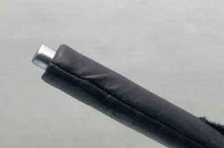 Levier frein à main VOLKSWAGEN TOURAN 2