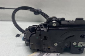 Serrure arriere droit VOLKSWAGEN TOURAN 2 Photo n°1