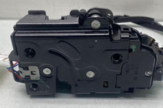 Serrure arriere gauche VOLKSWAGEN TOURAN 2 Photo n°1