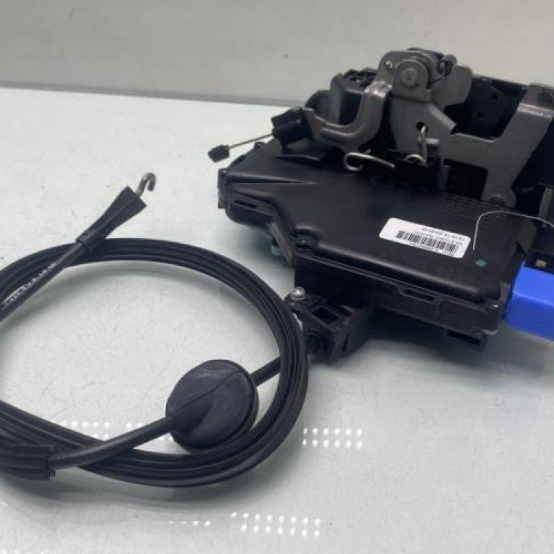 Serrure arriere gauche VOLKSWAGEN TOURAN 2 Photo n°2