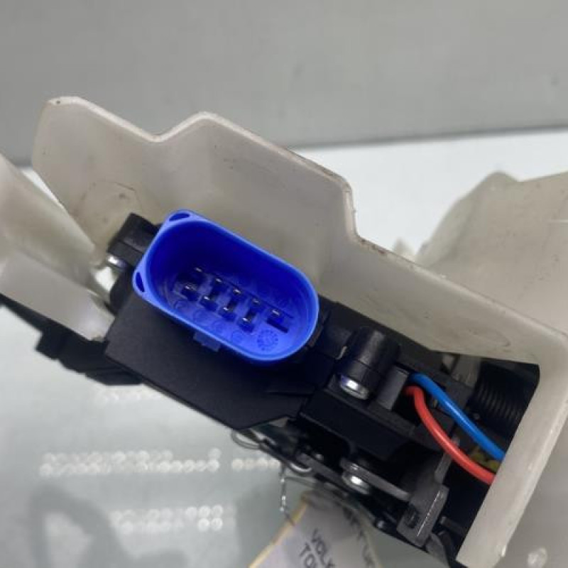 Serrure avant gauche VOLKSWAGEN TOURAN 2 Photo n°5