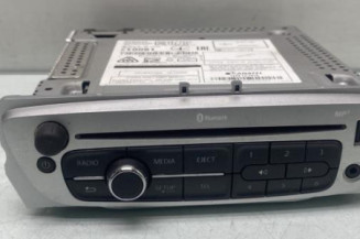 Autoradio d'origine RENAULT SCENIC 3 Photo n°1
