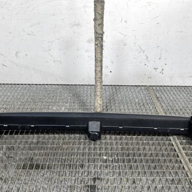 Becquet RENAULT TWINGO 3 Photo n°4