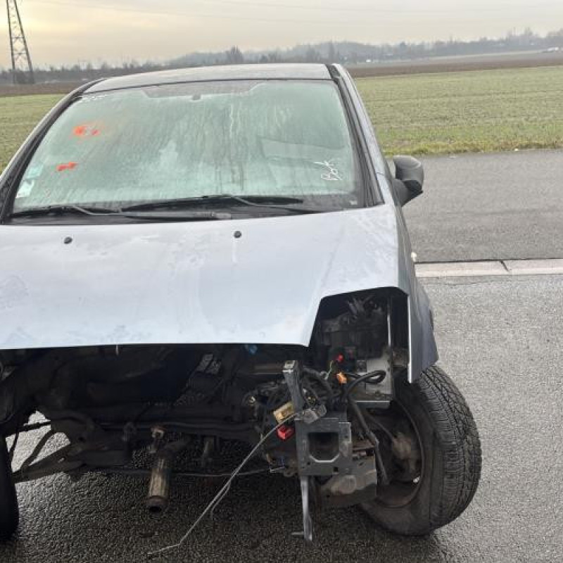 Vitre avant droit CITROEN C2 Photo n°6