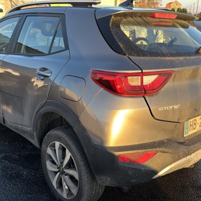 Porte avant gauche KIA STONIC Photo n°8